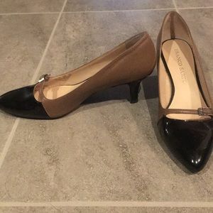 Business dress pumps